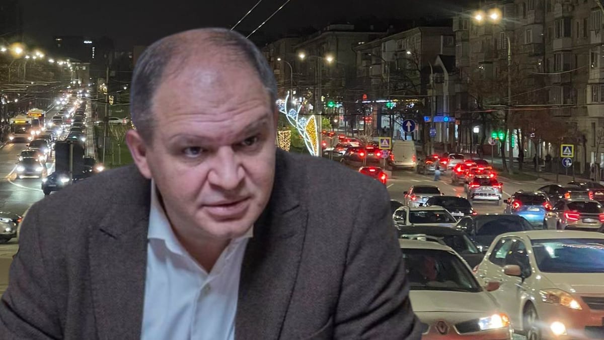 Ion Ceban, despre ambuteiajele din ziua inaugurării pomului de Crăciun: „Dacă am creat cuiva disconfort, ne cerem scuze”