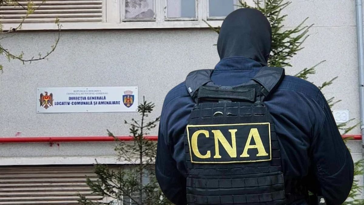 Schema de corupție de la Direcția Locativ-Comunală a Primăriei Chișinău: Cinci persoane, plasate în arest preventiv
