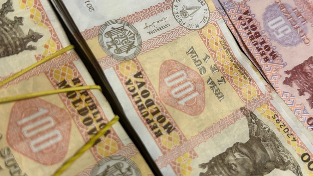 Salariul mediu a ajuns în trimestrul trei al anului 2025 la 15.488 de lei, dar inflația a „înghițit” aproape toată creșterea