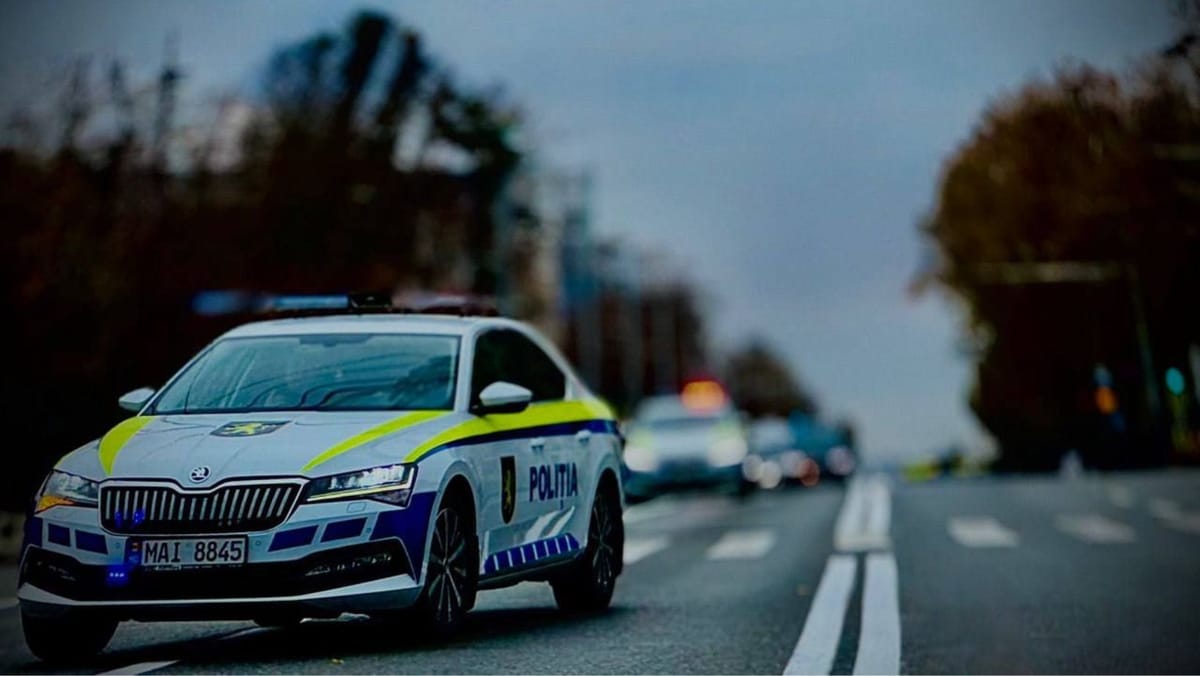 Mai multe echipaje de poliție pe traseele naționale: sunt monitorizate cu prioritate drumurile către frontieră