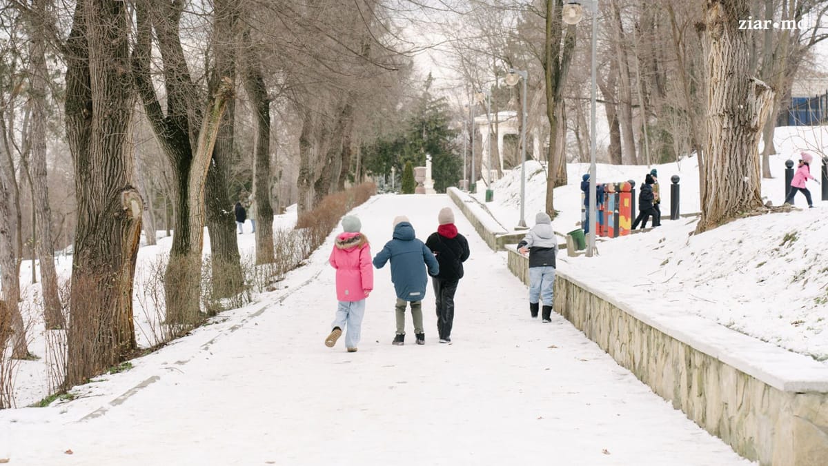 R. Moldova ar putea limita accesul copiilor la rețelele sociale? Șefa statului a anunțat care este soluția durabilă