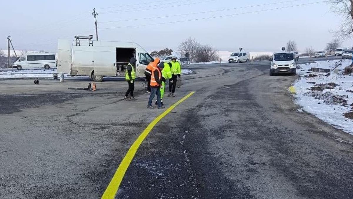 Sensul giratoriu de la Peresecina a fost redeschis circulației