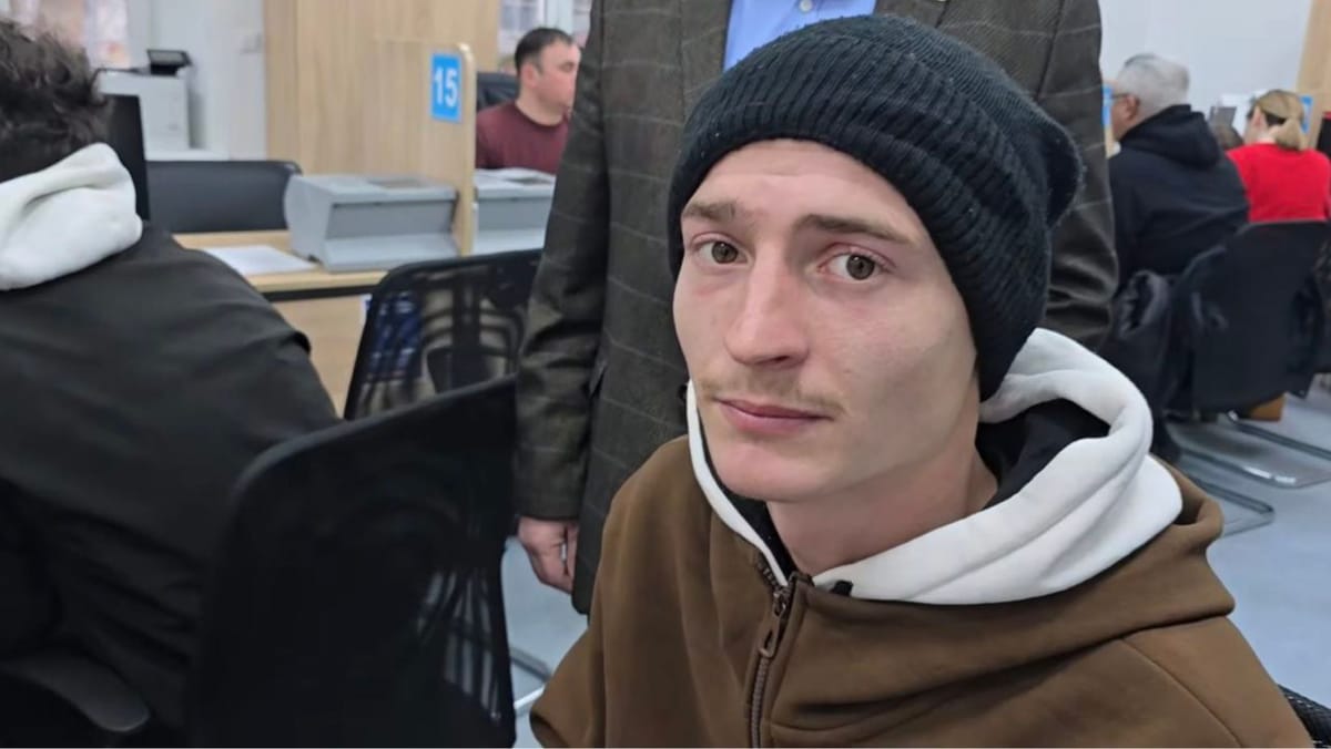 VIDEO/ Un tânăr moldovean care a făcut armata a rămas fără cetățenie pentru că nu avea buletin de identitate