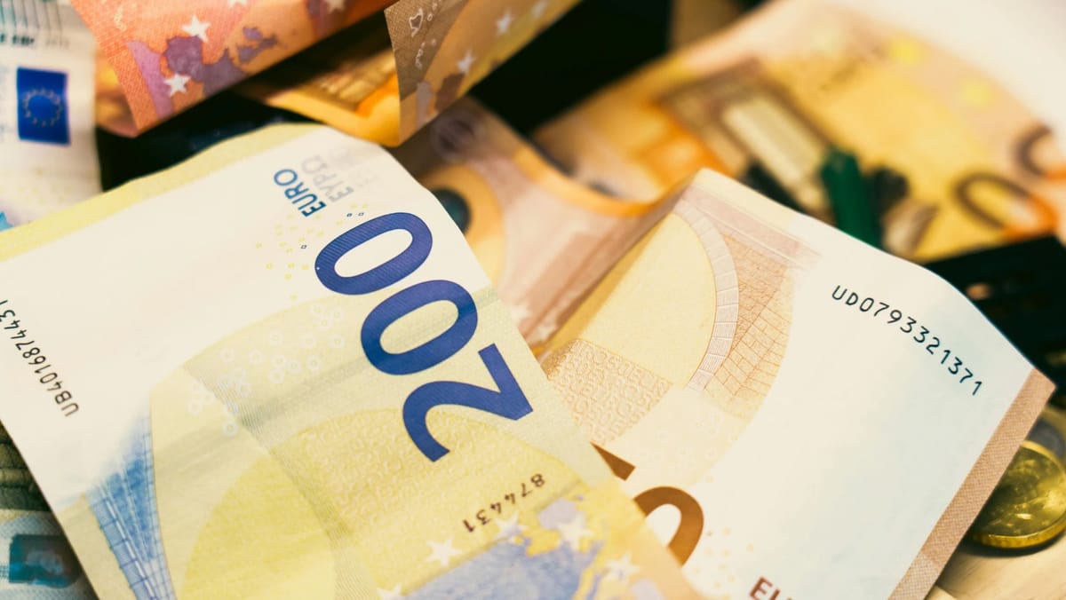 Cursul valutar pentru astăzi, 2 ianuarie - ce se întâmplă cu leul moldovenesc