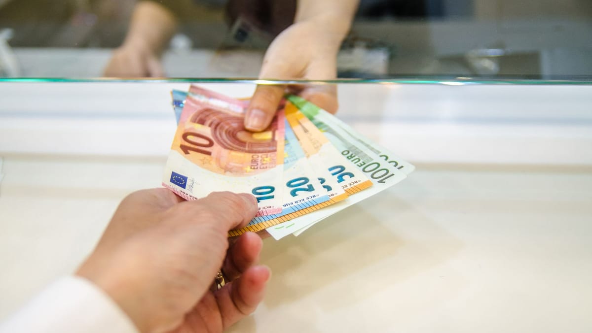 După pauza de sărbători, băncile și-au reluat activitatea. Cursul valutar stabilit de BNM pentru 9 ianuarie 2026