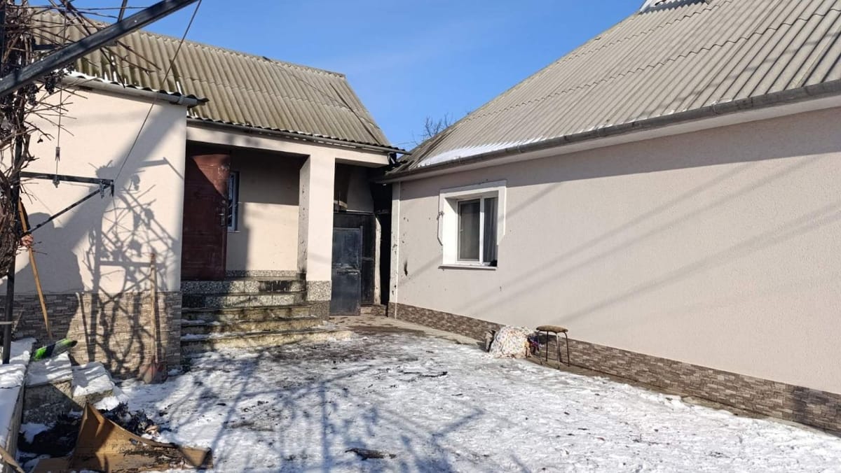 Un bărbat din Ialoveni a ajuns la spital cu arsuri grave după o explozie provocată de o scurgere de gaz