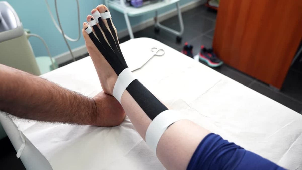 Căderi și fracturi pe drumurile înghețate: peste 700 de pacienți au ajuns la Primiri Urgente