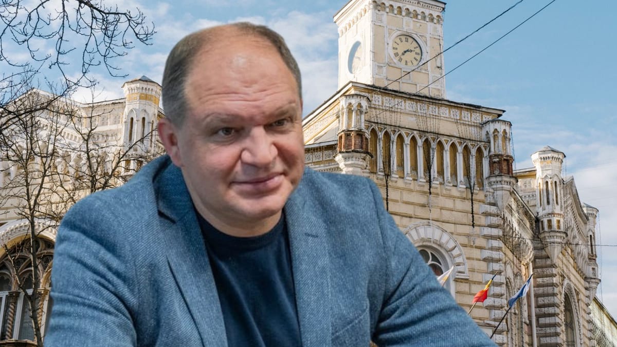 Primarul capitalei spune că a citit mesajele elevilor cărora le-a plăcut să învețe online: „Unii ați fost foarte ingenioși”