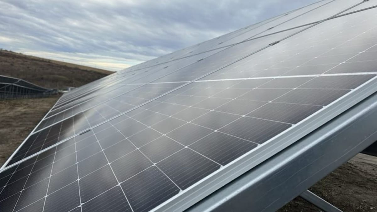 R. Moldova marchează o premieră. Energia din baterii este inclusă oficial în sistemul național