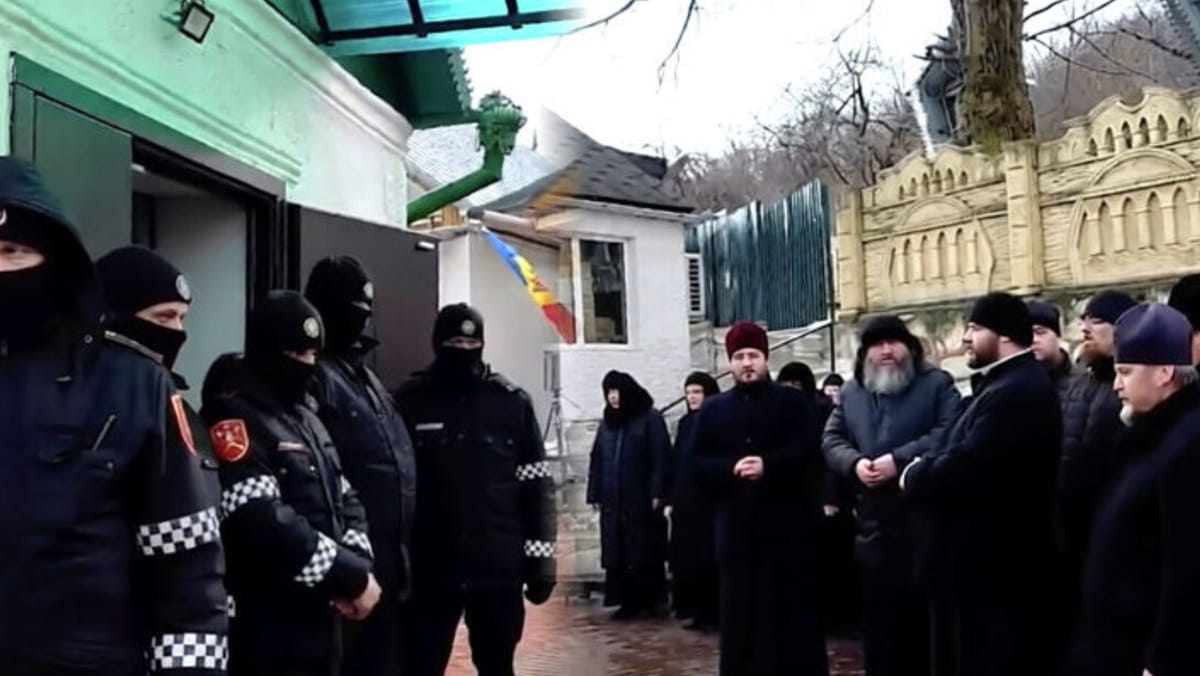 Cele două Mitropolii, față în față? Ministerul Culturii le invită la dialog în cazul scandalului de la Dereneu