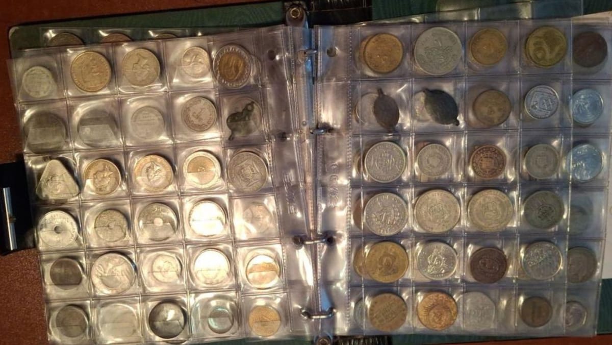 FOTO/ Zeci de monede cu valoare arheologică, ridicate în urma unor percheziții la Bălți