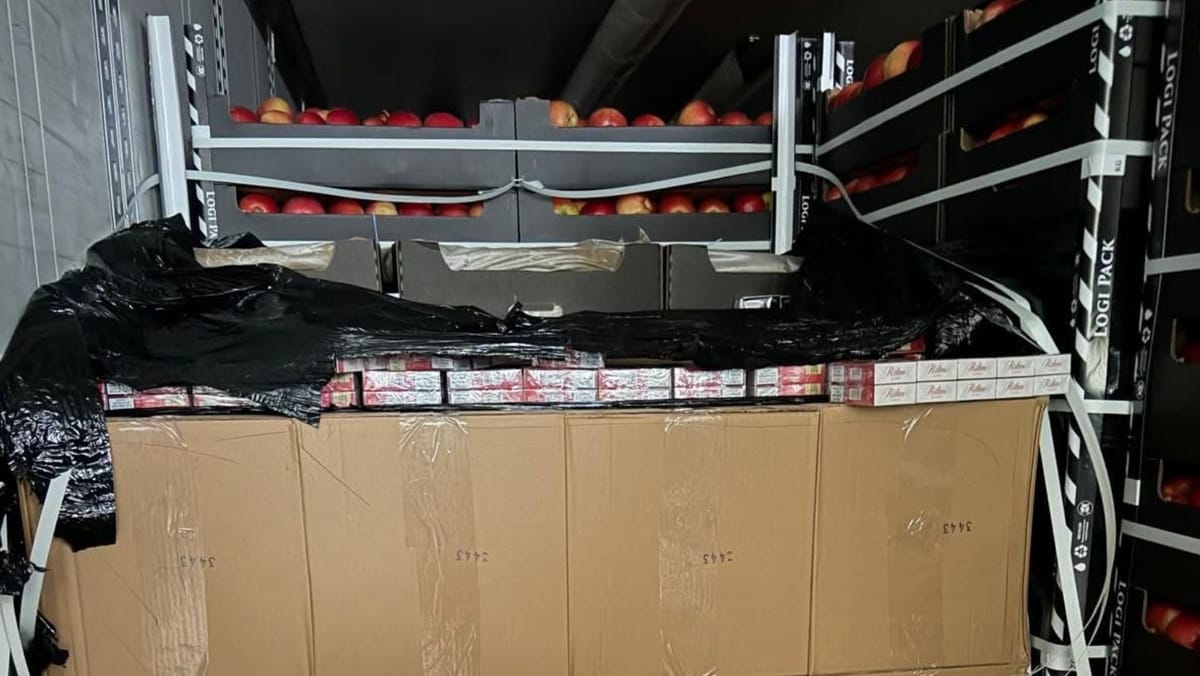 Tentativă de scoatere ilicită din R. Moldova a peste 5,5 milioane de țigarete, documentată de PCCOCS și vameși