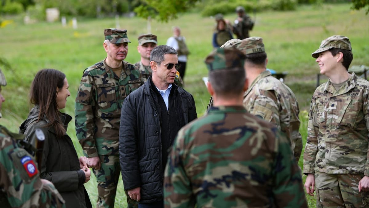 Moțiunea simplă împotriva politicilor Ministerului Apărării a eșuat