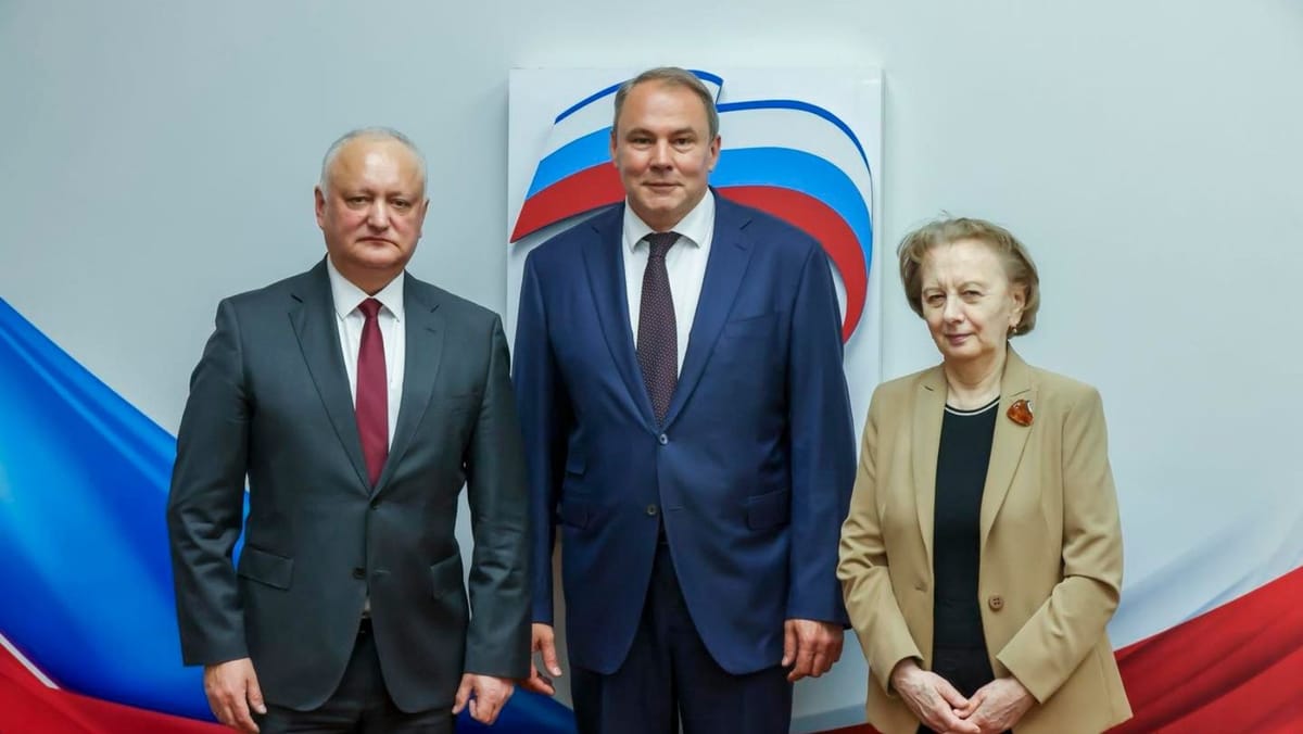 Dodon și Greceanîi s-au întâlnit la Moscova cu vicepreședintele Dumei de Stat. Vor relații „bazate pe respect reciproc”