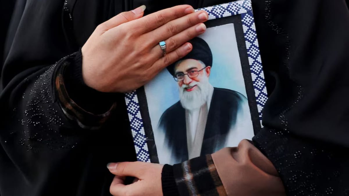Iranul a confirmat asasinatul ayatollahului Ali Khamenei și a anunțat că Israelul și SUA vor plăti pentru asta