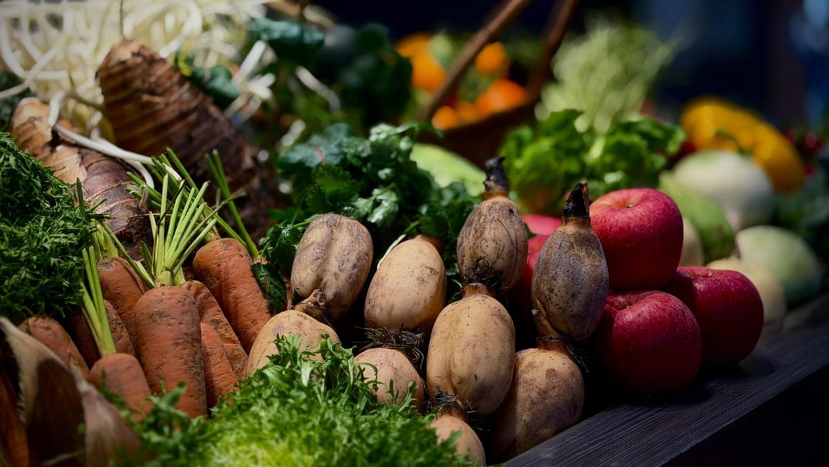 Prețurile la produsele agricole au crescut în 2025. Fructele, ouăle și floarea-soarelui s-au scumpit cel mai mult