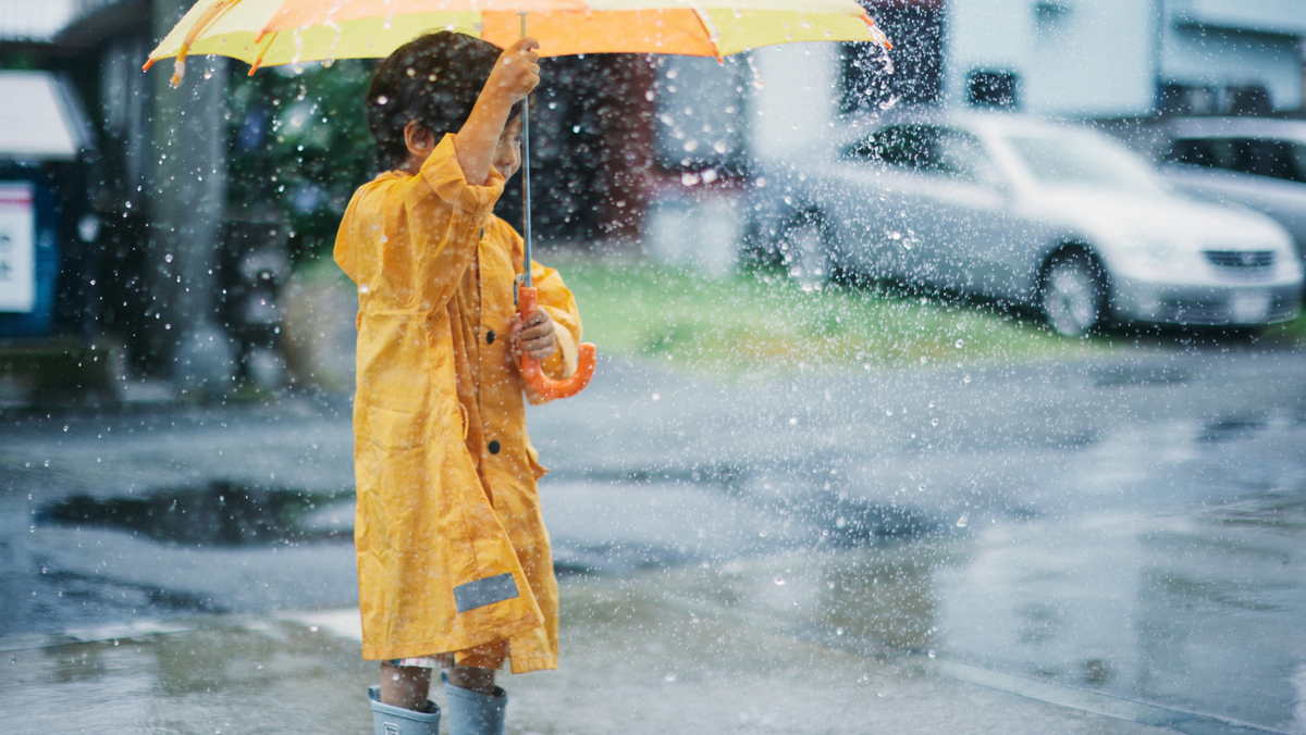 Săptămâna începe cu ploi slabe și cer noros în Republica Moldova. Prognoza meteo pentru astăzi