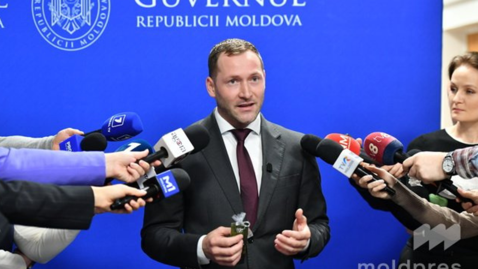 În următoarele 24 de ore vor fi instalate baraje suplimentare: Ministrul Mediului detaliază măsurile de protecție a Nistrului