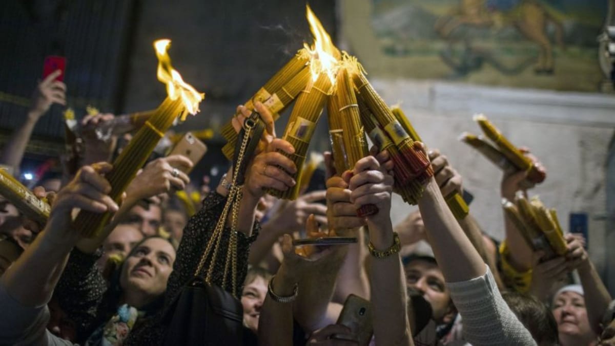 Focul Haric va fi adus în R. Moldova pe cale terestră, de către Mitropolia Basarabiei