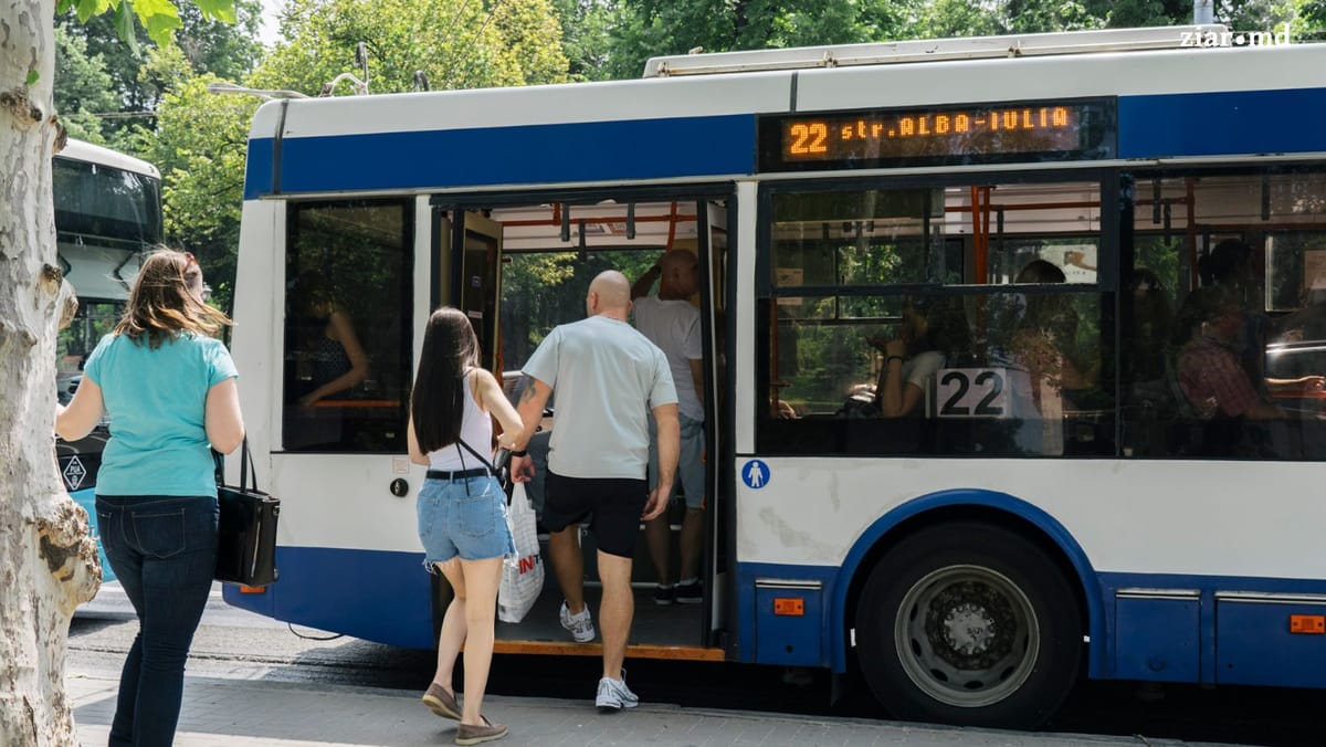 Transportul public din Chișinău, mai scump din mai: Abonamentele cumpărate la preț vechi rămân valabile până la expirare