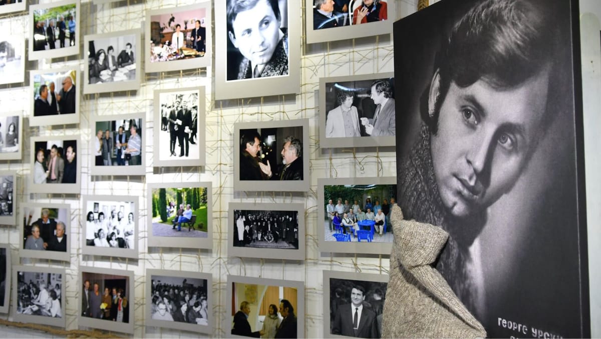 VIDEO/ Minut de reculegere în Parlament pentru Gheorghe Urschi. Igor Grosu: „Ne-a lăsat zâmbete și texte legendare”