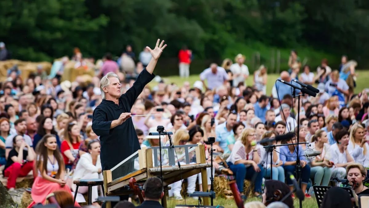 Festivalul DescOperă revine anul acesta cu un concept inedit. Publicul va trăi trei experiențe diferite în trei seri