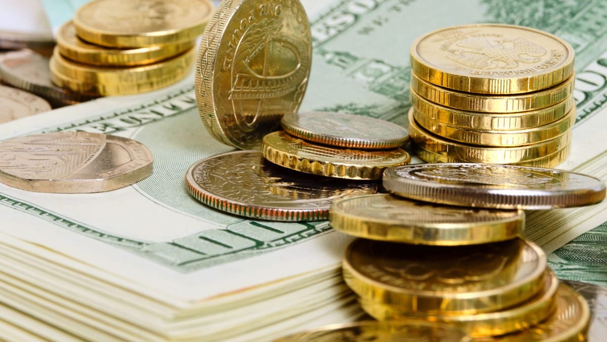 Curs valutar BNM pentru 10 aprilie. Euro și leul românesc se ieftinesc ușor, dolarul crește