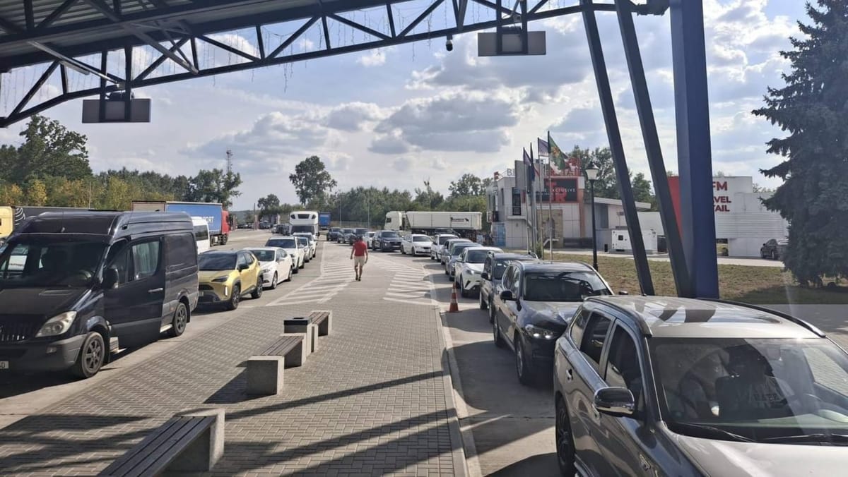 Sfârșitul ștampilei în pașaport: UE activează sistemul electronic de intrare-ieșire