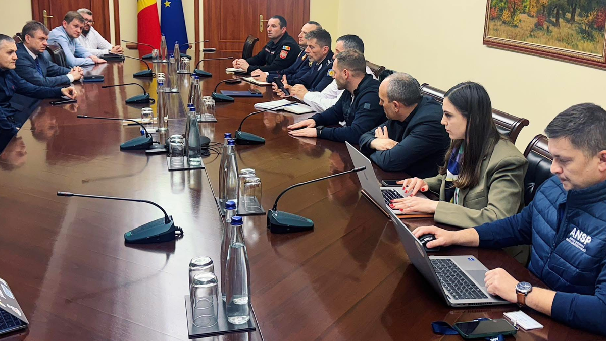 Nistrul - sub supraveghere: CNMC a decis că nu e necesară declararea stării de alertă, dar intensifică intervențiile