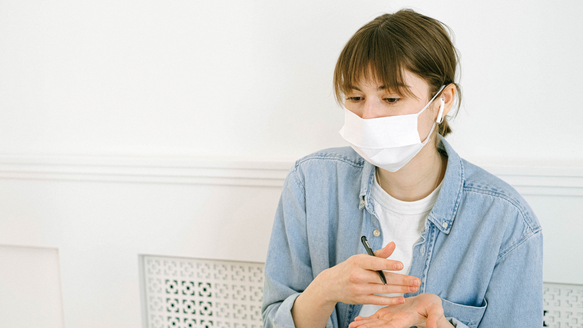 ANSP: Numărul infecțiilor respiratorii, în ușoară scădere. Niciun caz nou de COVID-19, raportat într-o săptămână