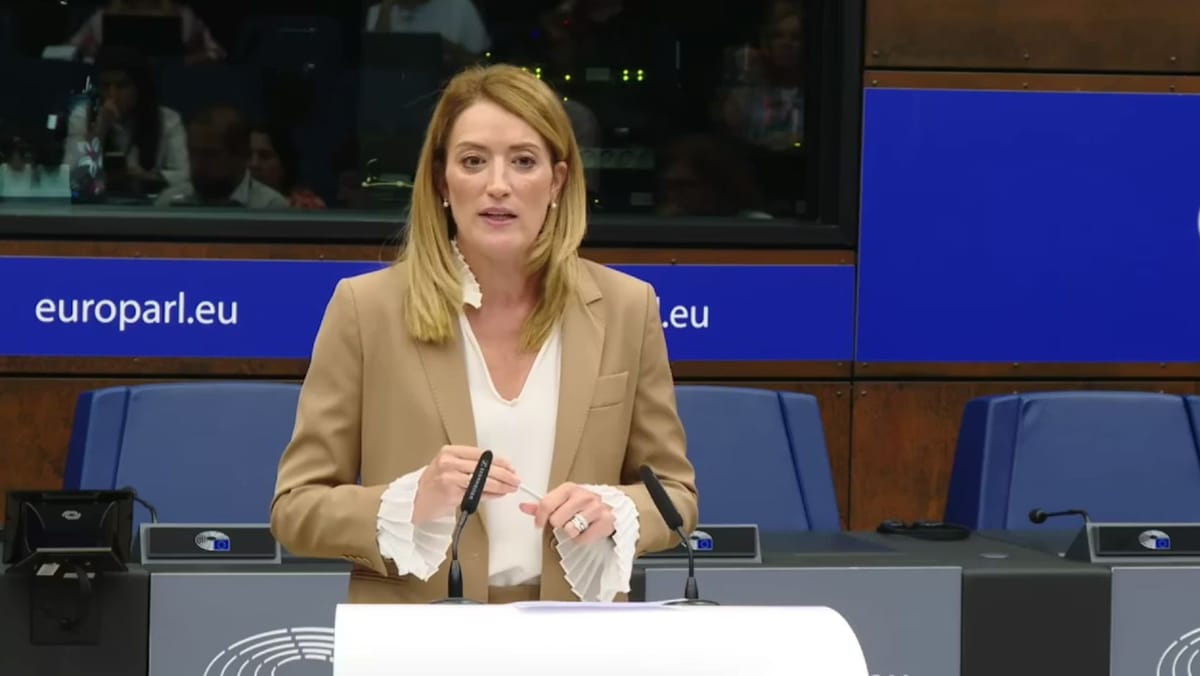Roberta Metsola își anulează vizita la București pe 9 mai, pe fondul crizei politice din România
