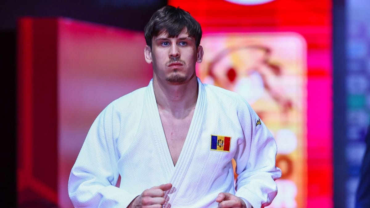 FOTO/ Judocanul Petru Pelivan a obținut argintul la Grand Slam-ul de la Astana