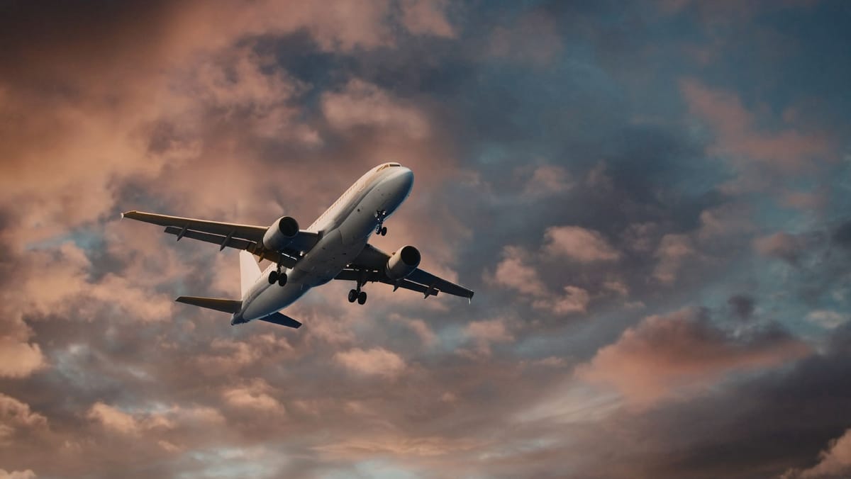 Spațiul aerian din nordul și centrul R. Moldova a fost redeschis