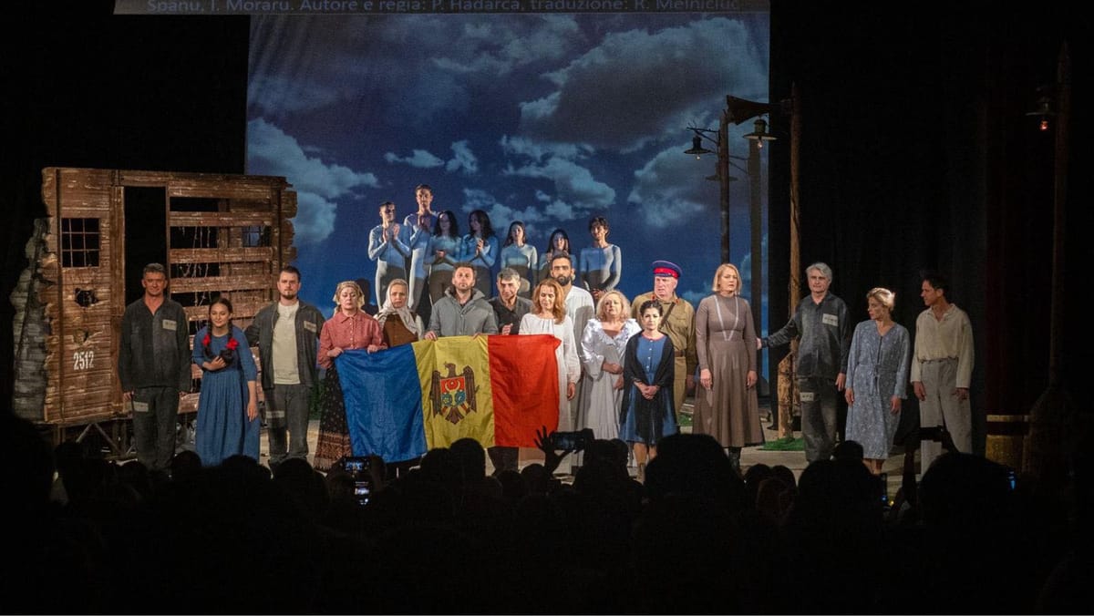 Spectacolul „Dosarele Siberiei”, prezentat în Italia în cadrul unui turneu al Teatrului Național „Mihai Eminescu”