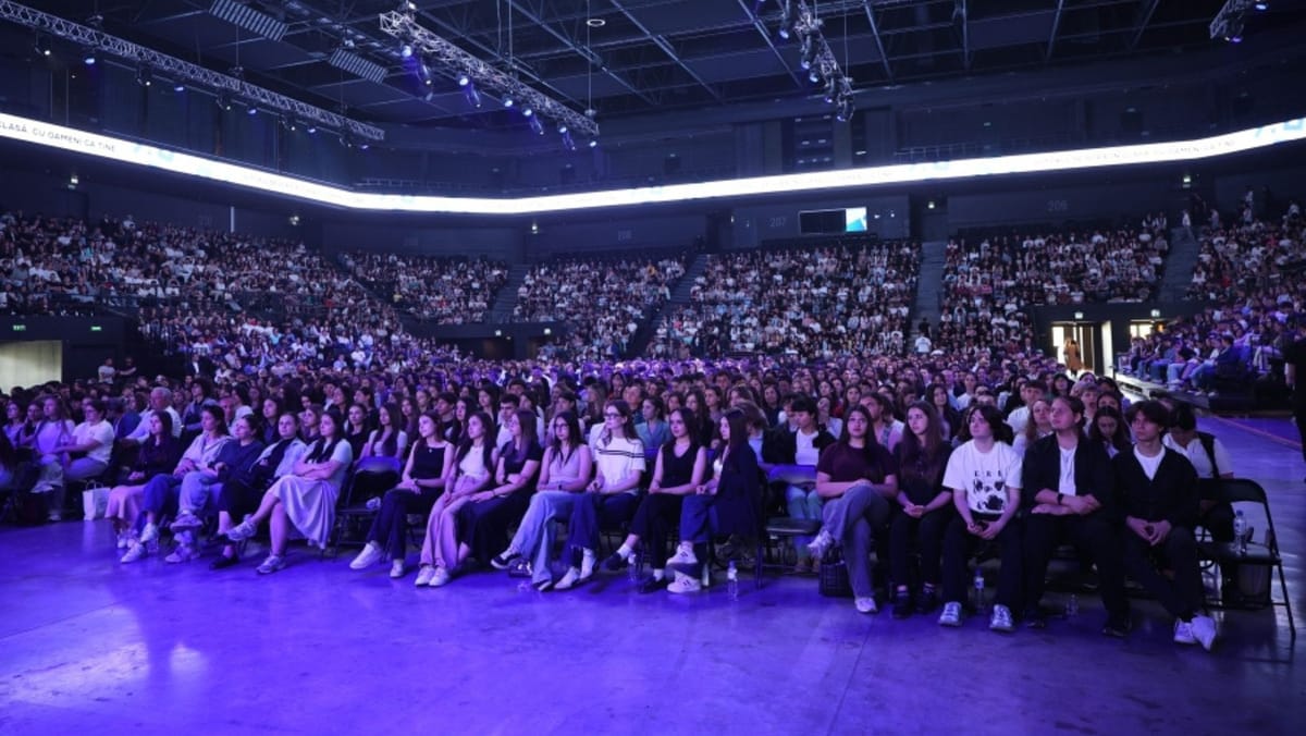 4.000 de absolvenți, îndemnați să învețe în R. Moldova. Săptămâna Educației s-a încheiat la Chișinău Arena
