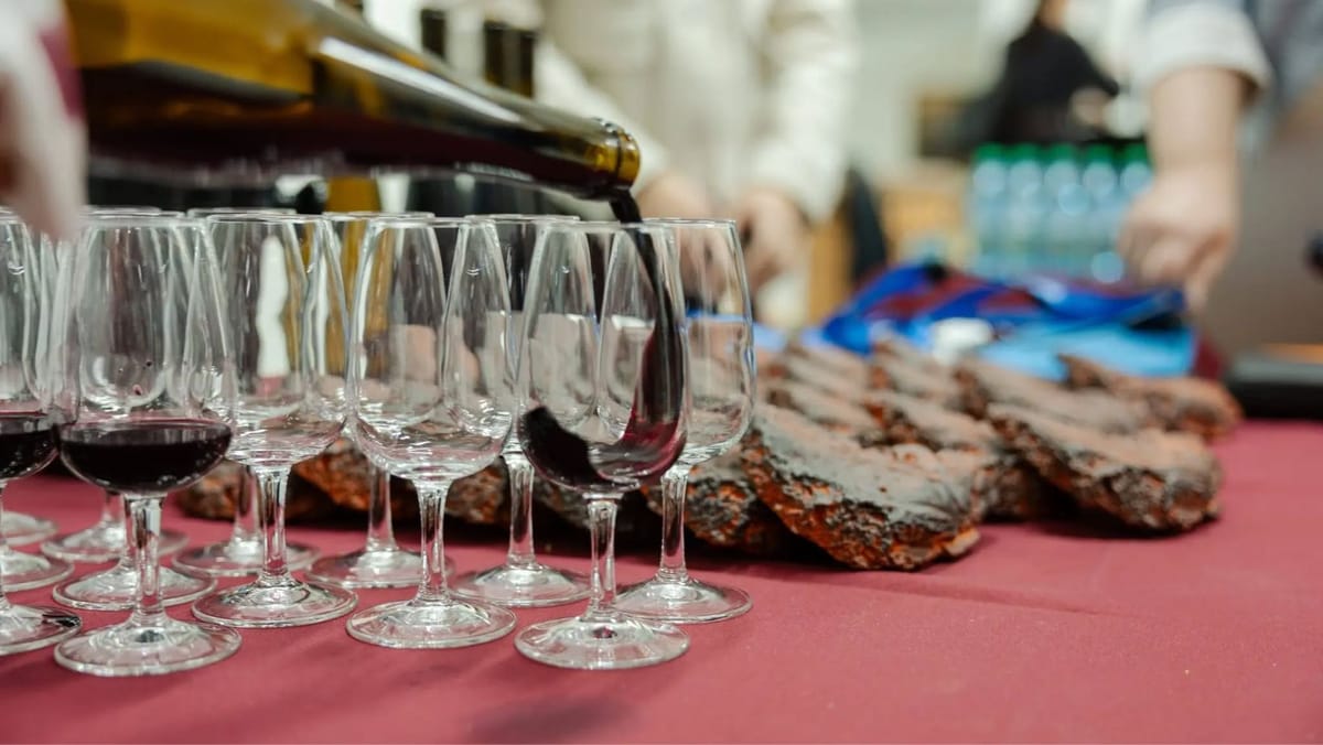 Prima expoziție „7000 ani de rod și poveste” va aduce în centrul Chișinăului istoria vinului moldovenesc