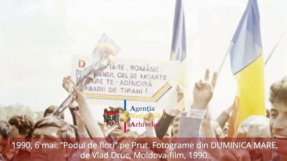 FOTO/ 36 de ani de la primul „Pod de Flori”. Imagini rare din filmul documentar „Duminica Mare”