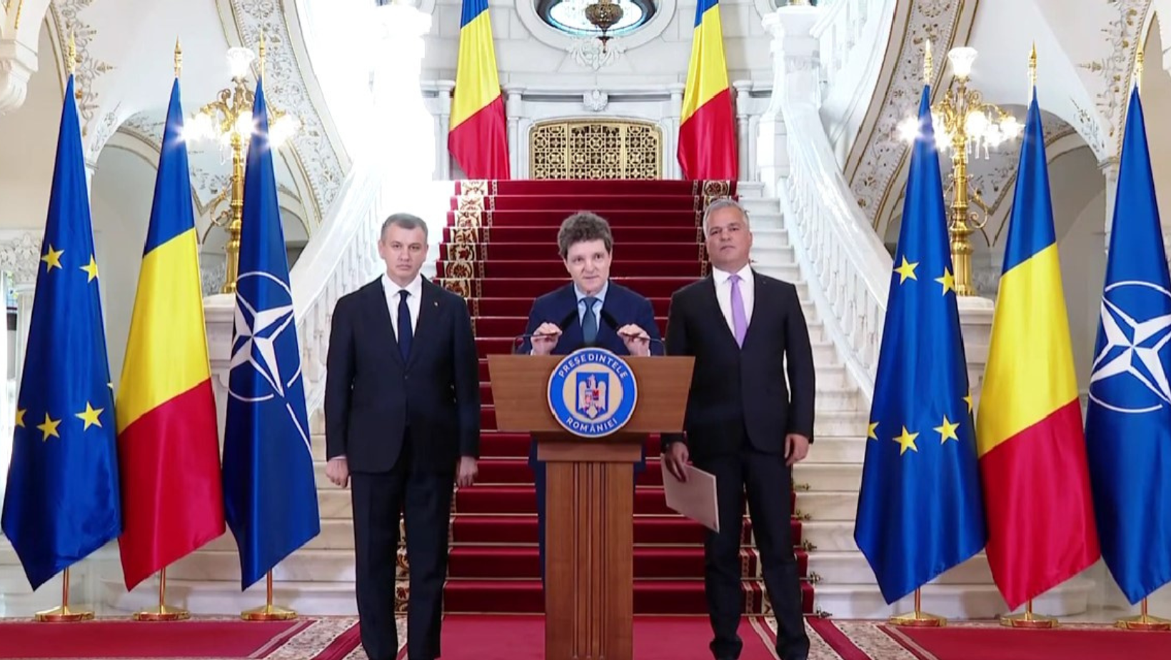 Eugen Tomac și-a depus mandatul în lipsa susținerii politice. România are un alt premier desemnat
