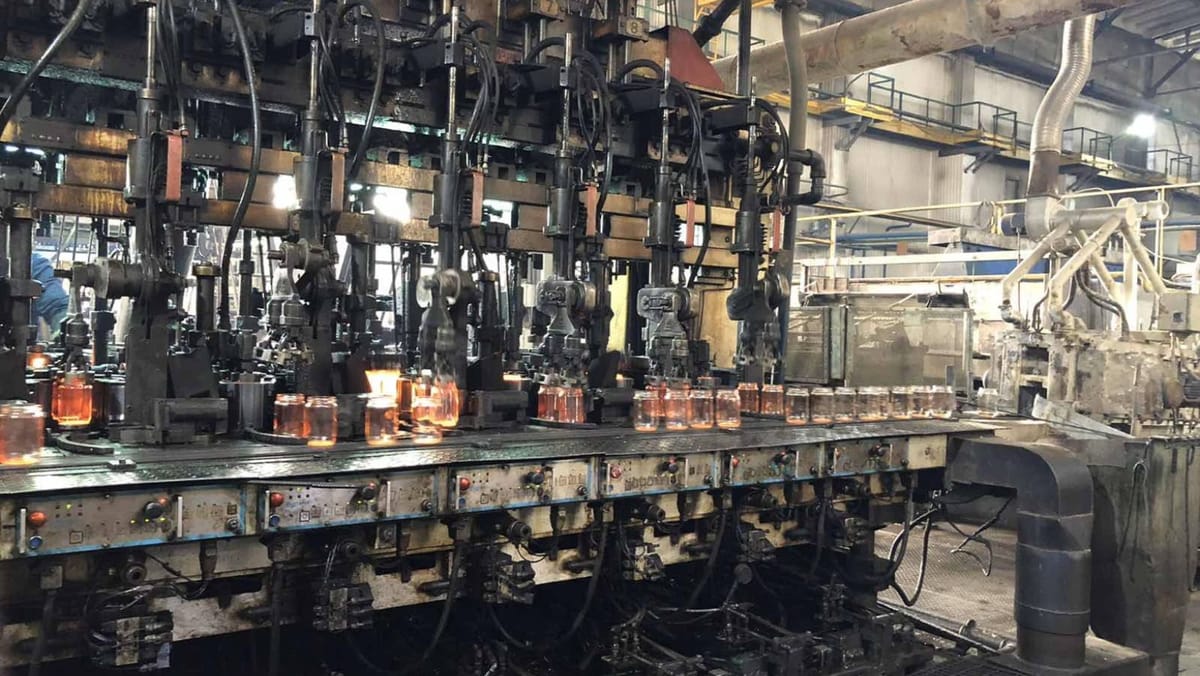Fabrica de sticlă din Chișinău a fost scoasă din nou la privatizare