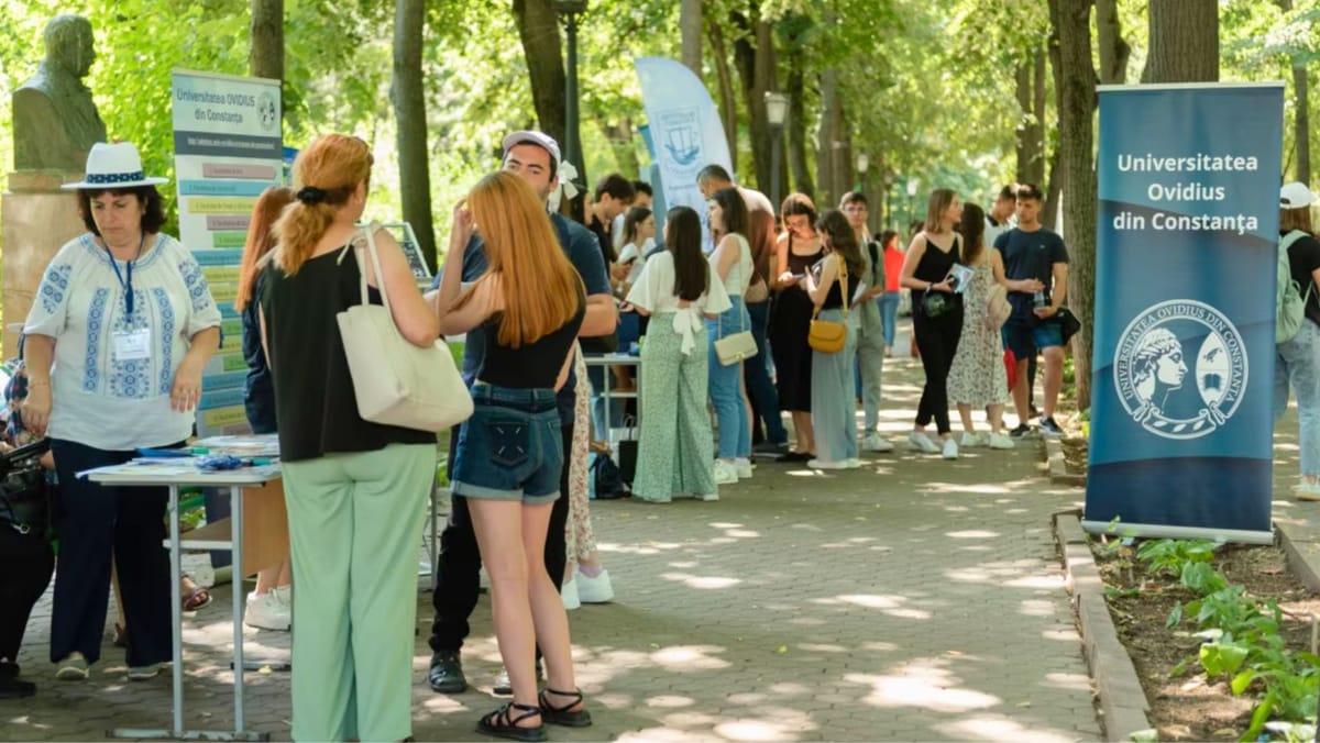 Tinerii din R. Moldova, invitați la Târgul Universităților din România. Evenimentul ajunge în patru orașe