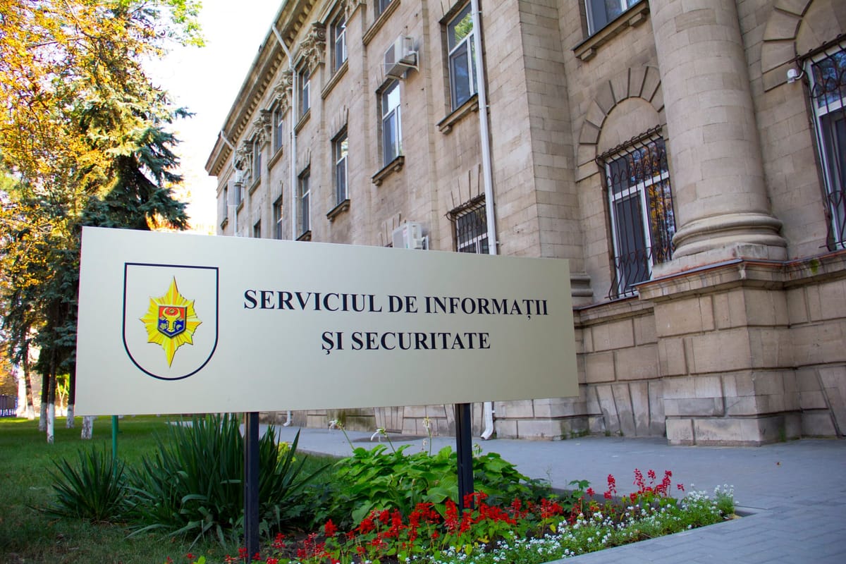 Maia Sandu a semnat decretul: SIS va avea o medalie aniversară la împlinirea a 35 de ani