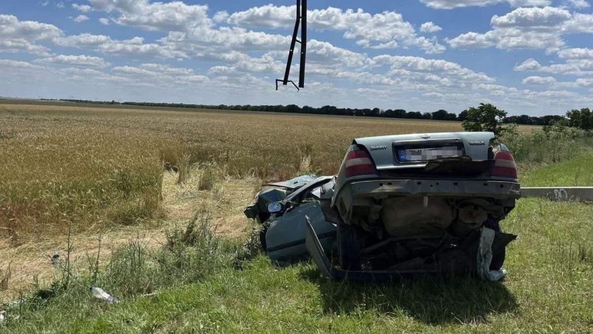 FOTO/ Accident mortal la Taraclia: un bărbat de 49 de ani și-a pierdut viața după ce a pierdut controlul volanului
