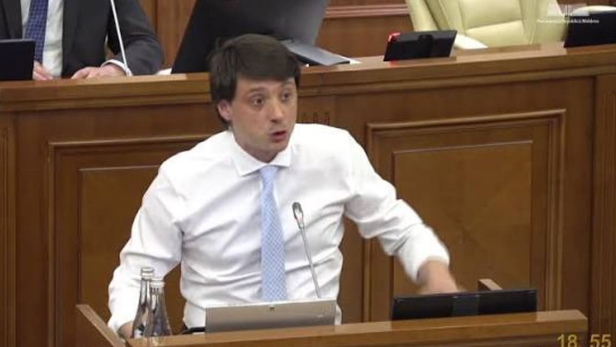 Societatea civilă reacționează după dezbaterile din Parlament privind egalitatea și nediscriminarea