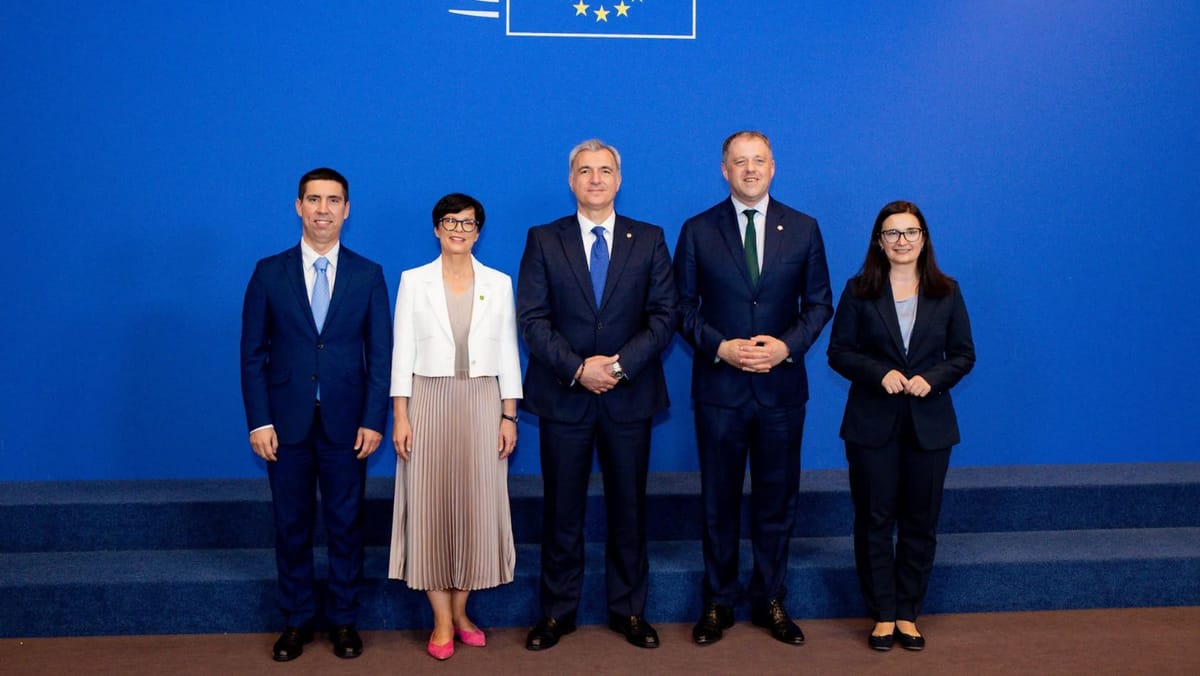 Relații externe și securitate, pe masa negocierilor cu Uniunea Europeană. R. Moldova a deschis oficial Clusterul 6