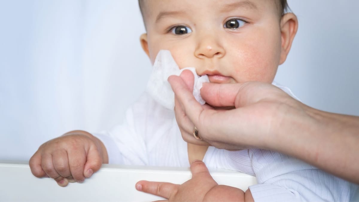 Atenție! Bacterii găsite în șervețele umede pentru bebeluși. Trei loturi Wokali sunt retrase de pe piața moldovenească