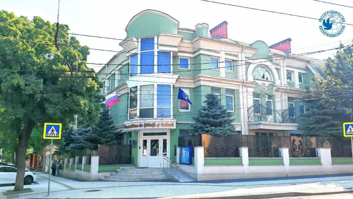 Centrul Rus de Știință și Cultură își încetează activitatea la Chișinău. Ambasada Federației Ruse anunță ce urmează