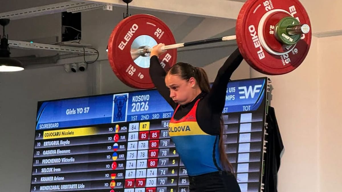 Aur, argint și bronz: Halterofilii moldoveni au câștigat circa 20 de medalii de la Campionatele Europene U-15 și U-17