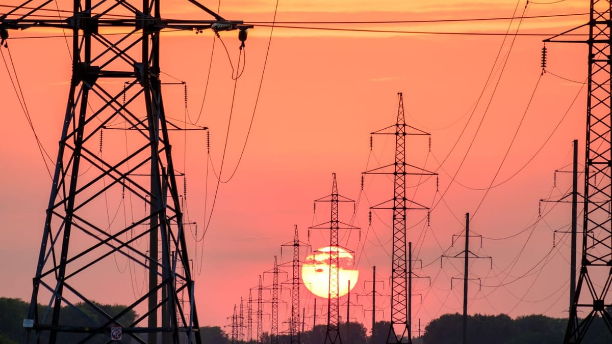 Deficit de energie electrică timp de o oră în Republica Moldova. Cetățenii, îndemnați să economisească