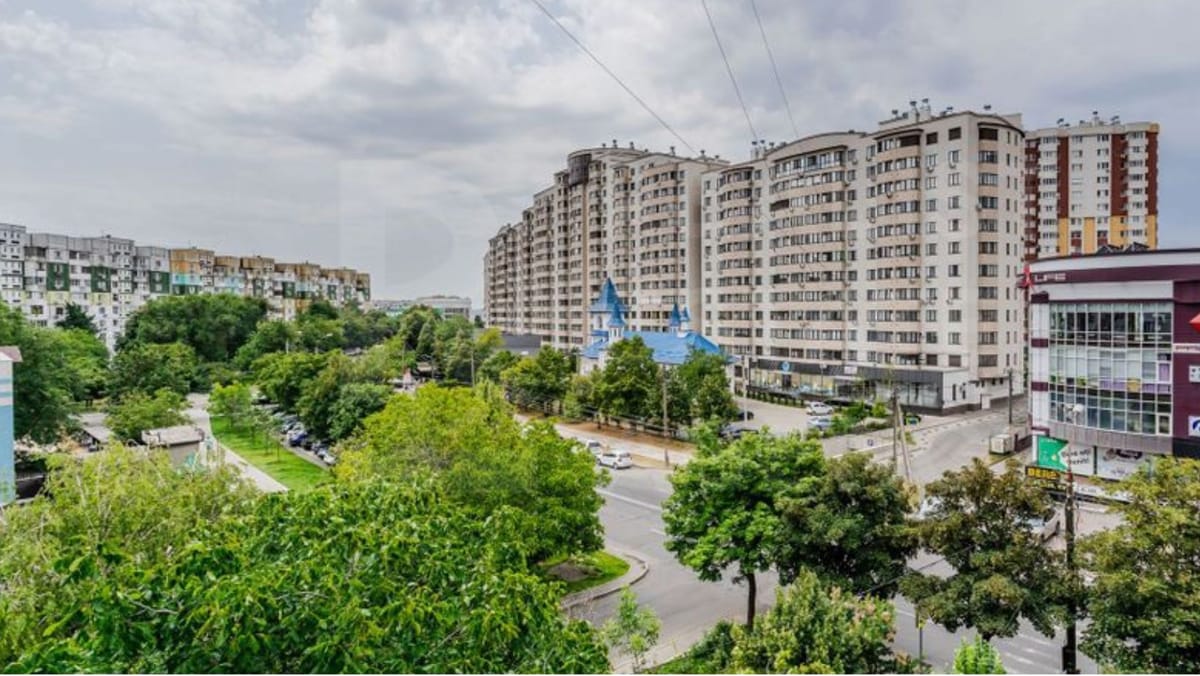 O femeie de 73 de ani și-a vândut apartamentul și a dat escrocilor 61 de mii de euro