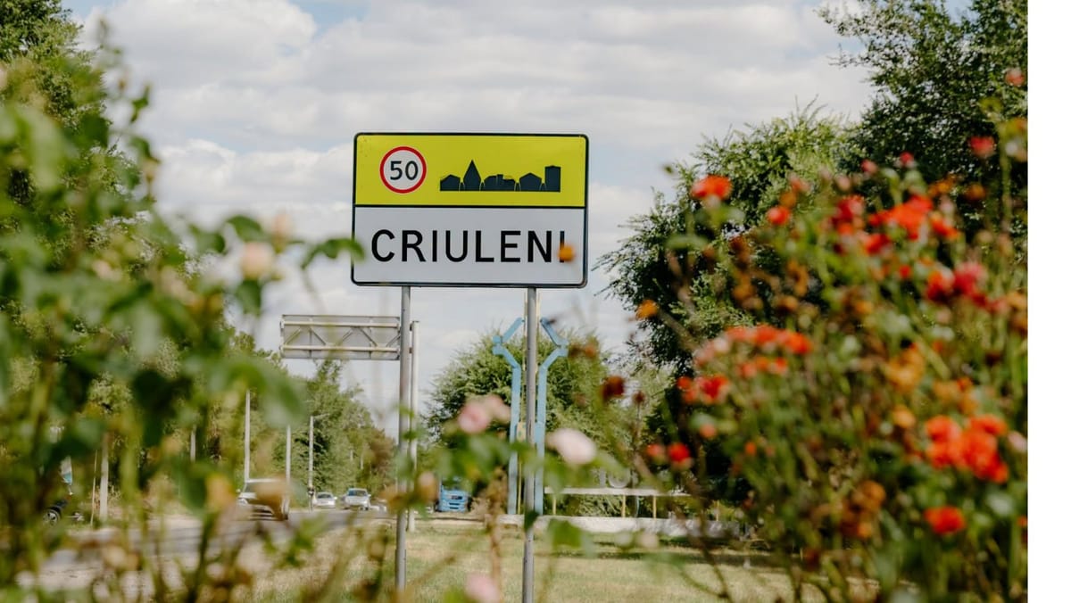 FOTO/ Un drum din centrul orașului Criuleni, reabilitat cu aproape 10 milioane de lei